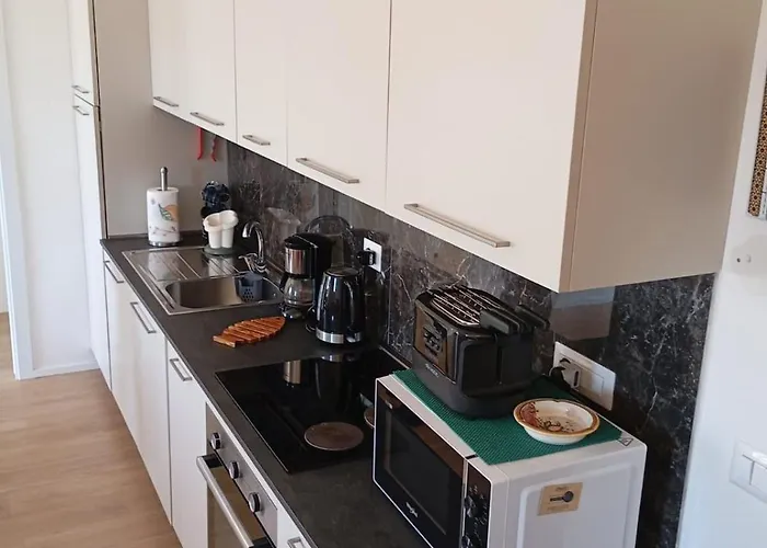 Modern And Bright Apartamento